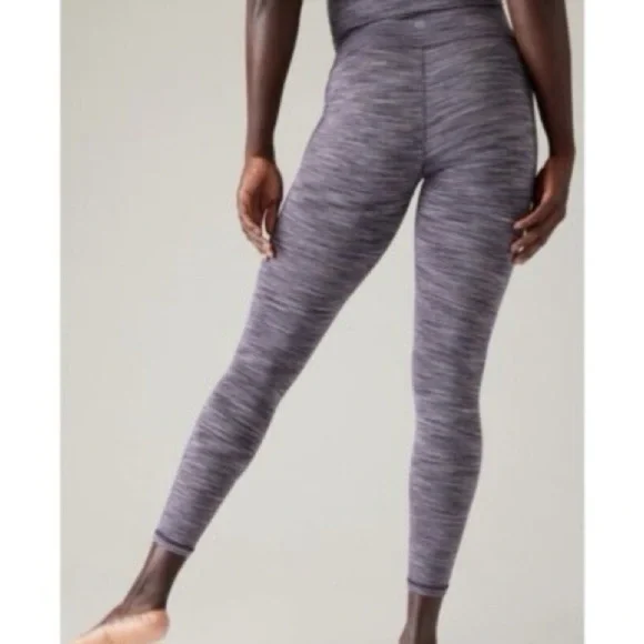 ATHLETA TRANSCEND TEXTURED 7/8 TIGHT - Picture 2 of 8